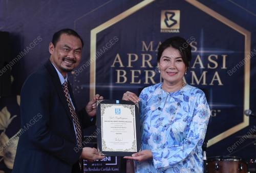 SENATOR DATUK RAS ADIBA RADZI