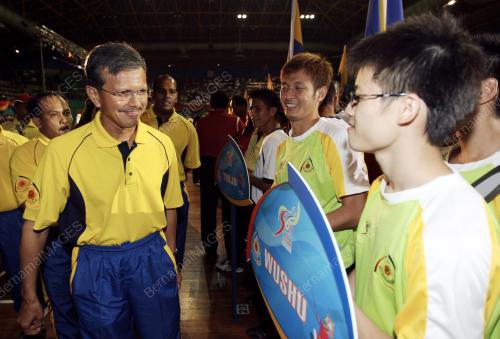 RAJA NONG CHIK RAJA ZAINAL ABIDIN