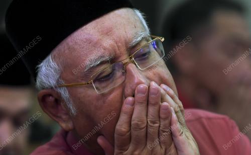 KL61_08122017_SOLAT_HAJAT