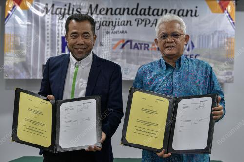 DATUK MOHD MUSTAFA ABDUL AZIZ