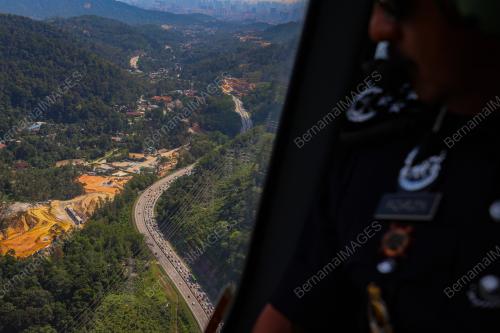 TINJAUAN ALIRAN TRAFIK