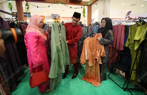 KARNIVAL MERIAHNYA RAYA BERSAMA PKNS 2024