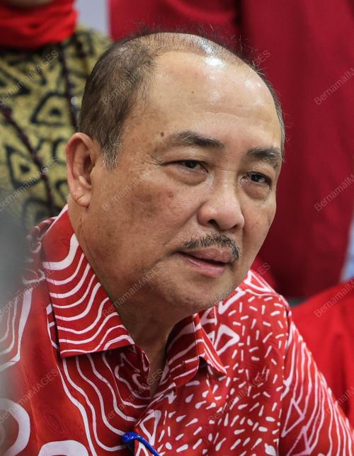 DATUK SERI HAJIJI NOOR