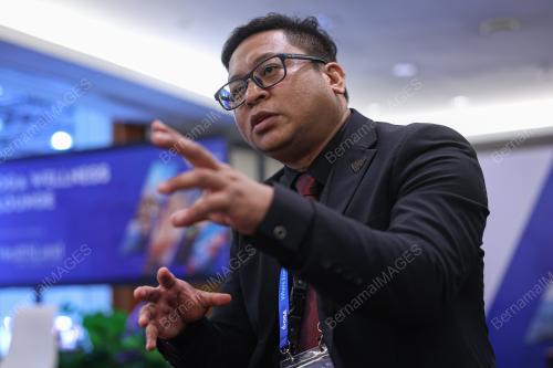 TS AMIR HISHAM ALBAKRI