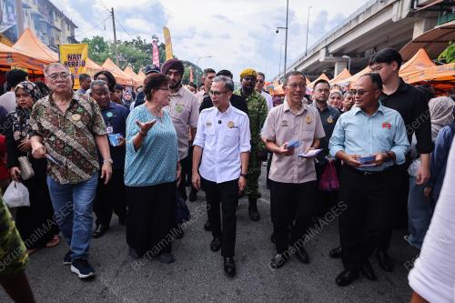 DATUK FAHMI FADZIL