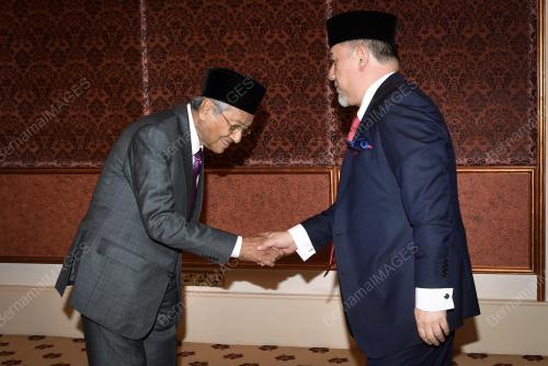 KL61_18052018_AGONG_BN201805188779