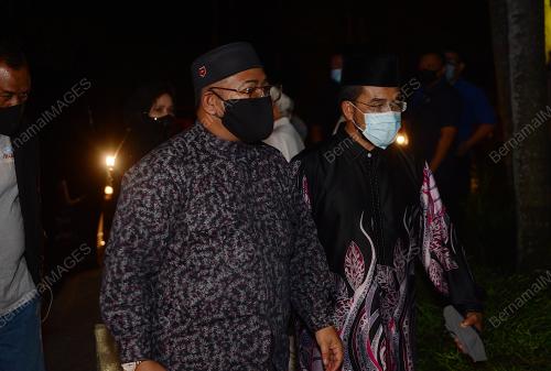 DATUK DR MOHD KHAIRUDDIN AMAN RAZALI