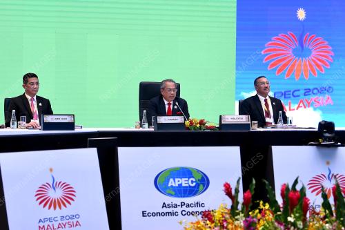 TAN SRI MUHYIDDIN YASSIN