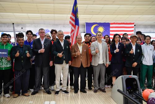 DATUK MOHD NAJEEB ABDULLAH