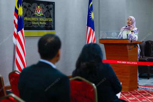 KL61_22012026_PARLIMEN_MEDIA