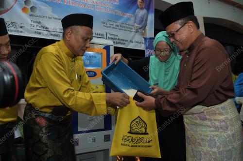 KL61_22022019_MASJID_BN201902201105