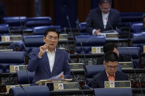 KL61_23022026_PARLIMEN