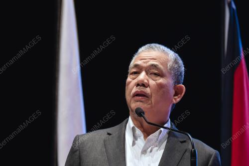 DATUK SERI FADILLAH YUSOF