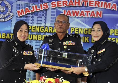 KL61_27052016_POLIS