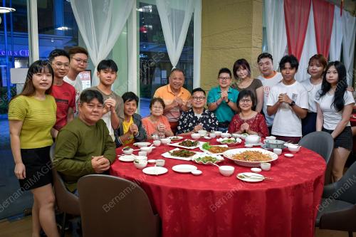 MAKAN BESAR TAHUN BAHARU CINA