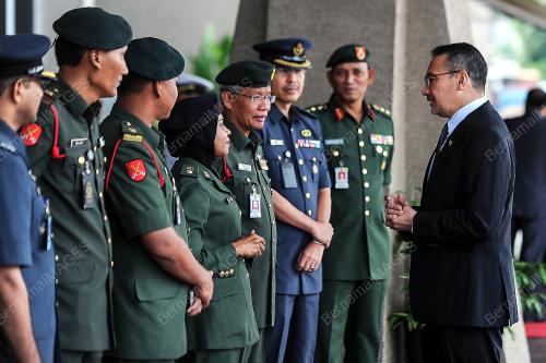 KL61_29032017_MINDEF
