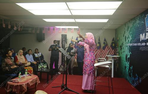 DATUK ZAHIDI ZAINUL ABIDIN
