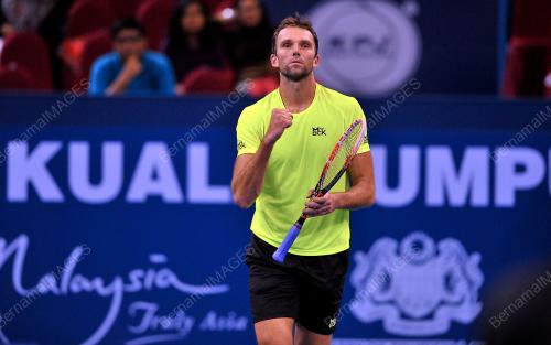 KL61_30092015_TENIS