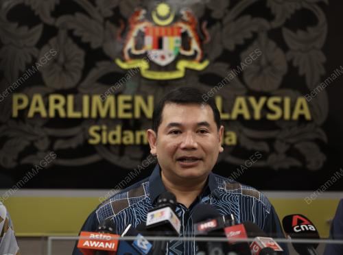 RAFIZI RAMLI