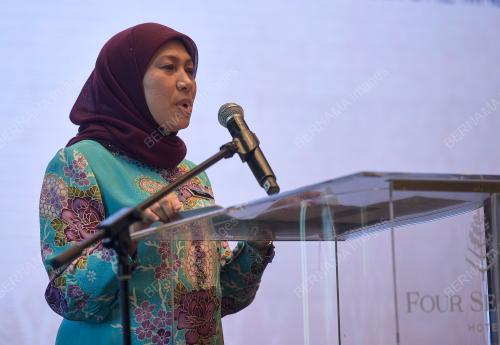 DATUK SERI NANCY SHUKRI