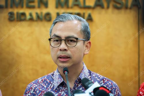 DATUK FAHMI FADZIL