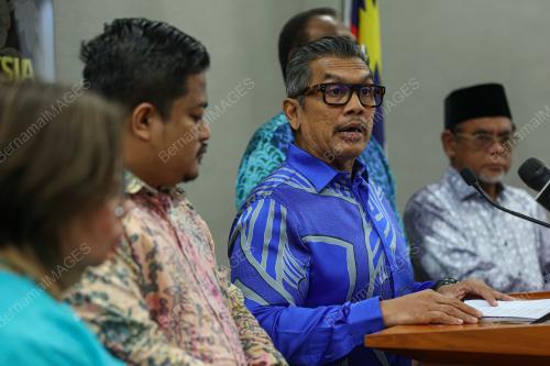 PERSIDANGAN DEWAN NEGARA PENGGAL KETIGA