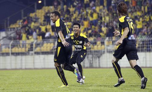 KL62_04042015_BOLASEPAK
