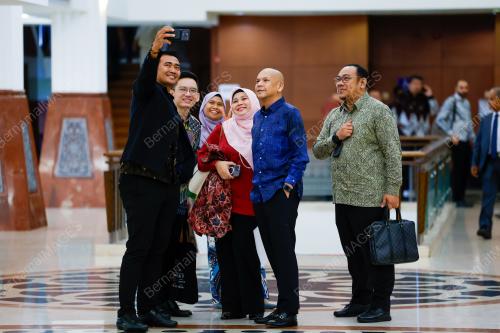 DATUK ARMIZAN MOHD ALI