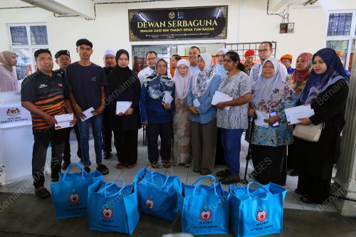 DATUK SERI DR WAN AZIZAH WAN ISMAIL
