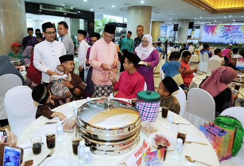 KL62_08062017_DBKL_BN201706076310