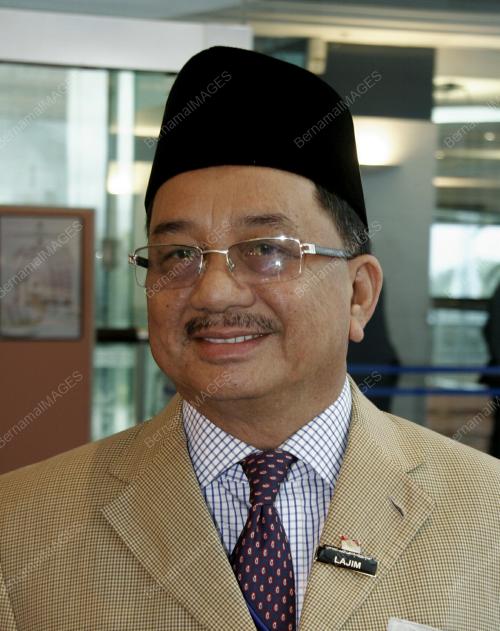 LAJIM UKIN