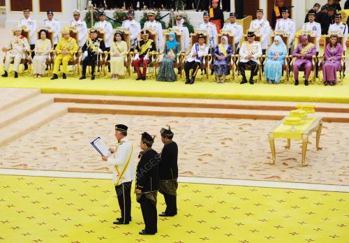 KL62_11042012_AGONG