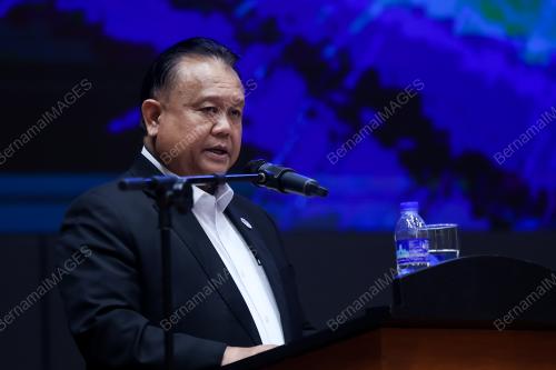 DATUK SERI ALEXANDER NANTA LINGGI