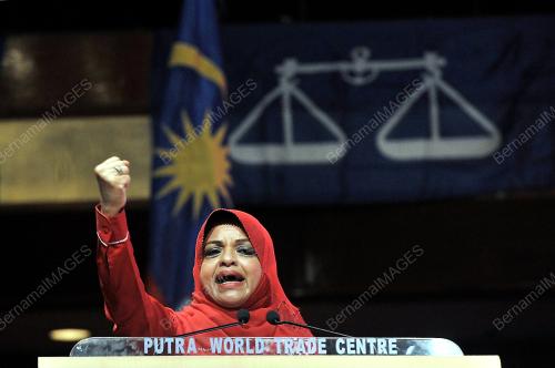 KL62_14042017_PM_JRPLUS