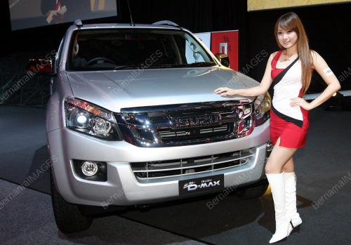 KL62_15052013_ISUZU
