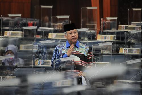 TAN SRI ANNUAR MUSA