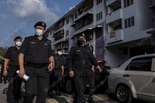 DATUK SERI MAZLAN LAZIM