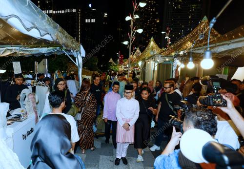 DATUK FAHMI FADZIL