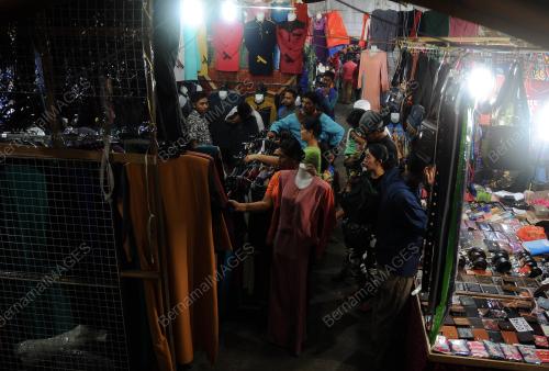 KL62_24062017_AIDILFITRI_PERSIAPAN