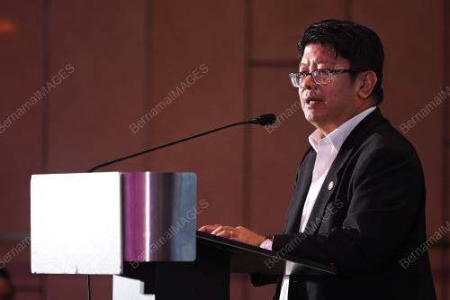 DATUK EWON BENEDICK