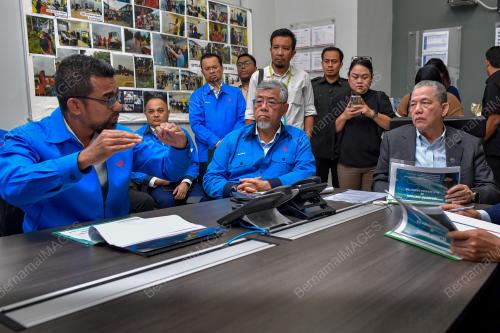DATUK SERI FADILLAH YUSOF