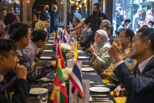 DATUK SERI NANCY SHUKRI