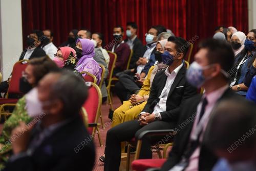 DATUK SERI DR WAN JUNAIDI TUAKU JAAFAR