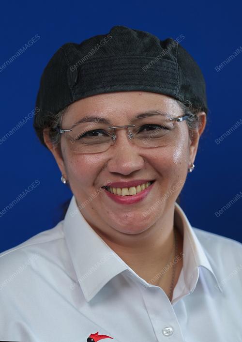 DATUK HANIFAH HAJAR TAIB