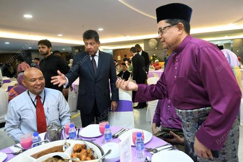 KL63_10072018_MUAMALAT