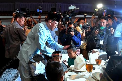 DATUK SERI ANWAR IBRAHIM