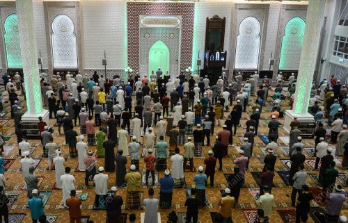 SOLAT TERAWIH