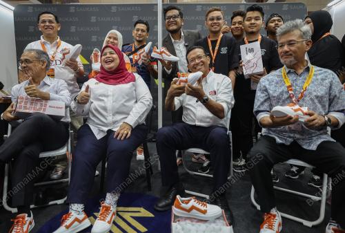 DATUK RUBIAH WANG