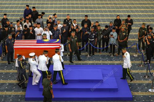 ALLAHYARHAM TUN ABDULLAH AHMAD BADAWI