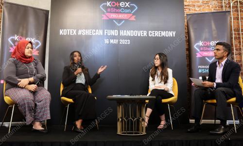 KOTEX SHE CAN